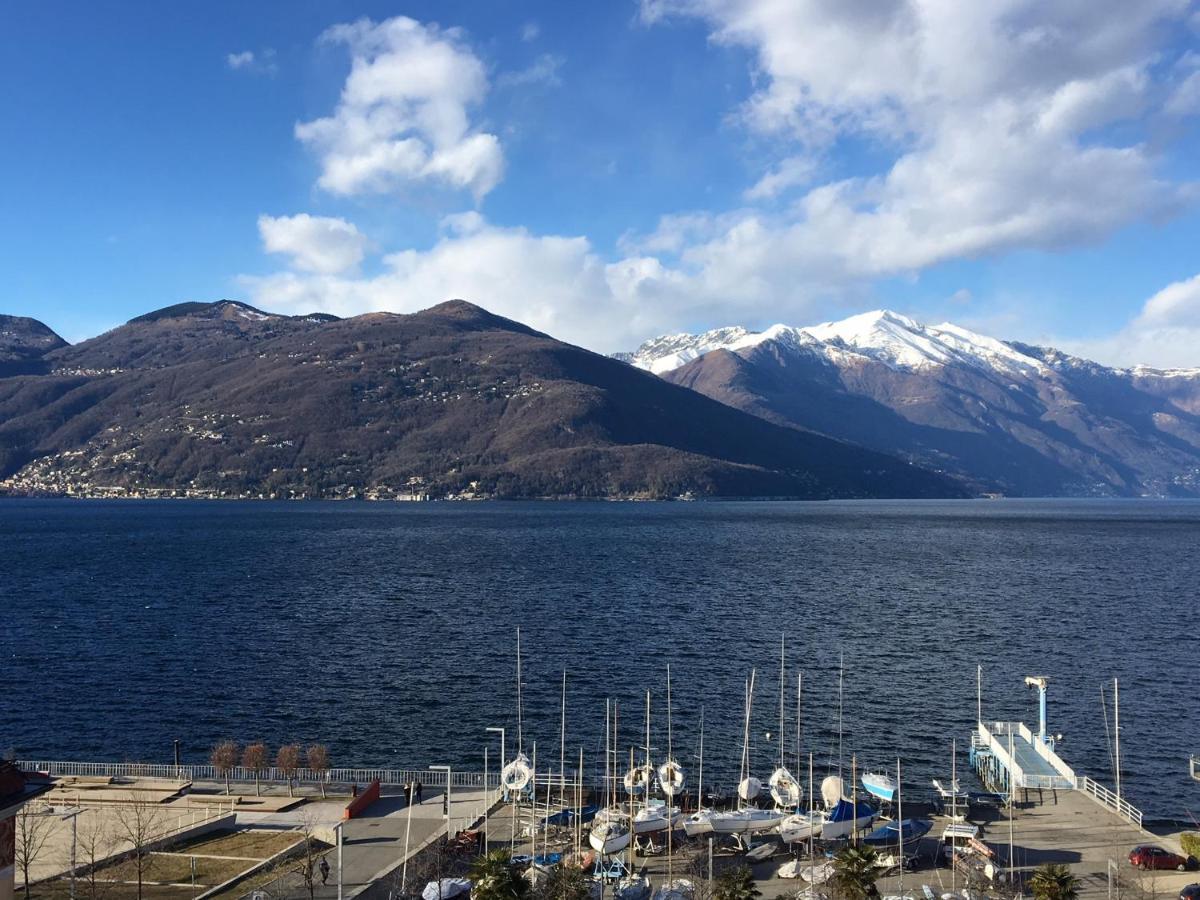 Attico Palazzo Di Vetro Apartment Luino Bagian luar foto